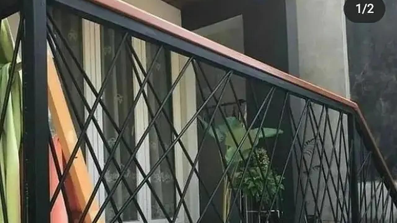 Model Pagar Besi Ala Rumah Industrial yang Unik dan Estetik Pola Geometris (Foto: kanopi semarang_1 on Pinterest)