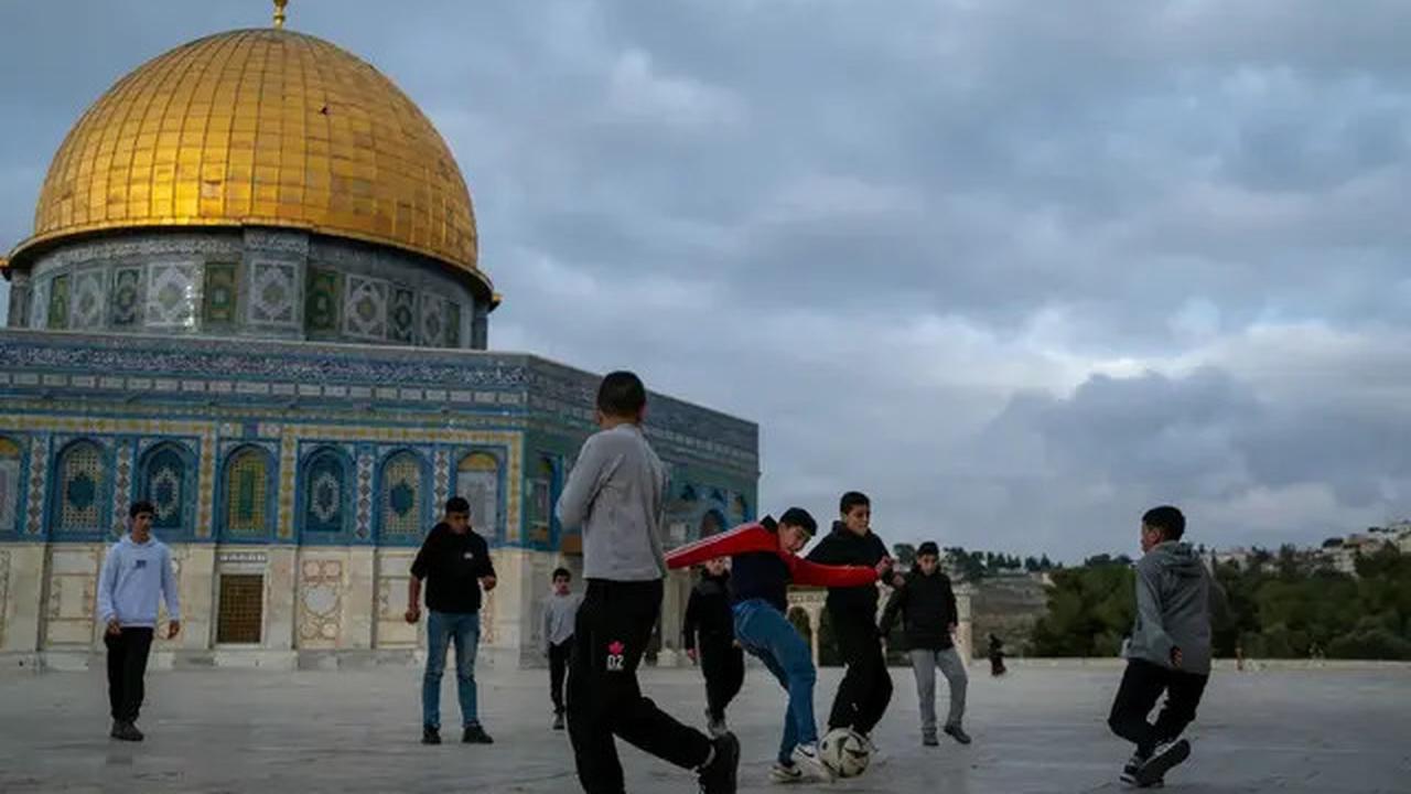 Menteri Israel Itamar Ben-Gvir Langgar Status Quo, Pimpin Salat Yahudi di Kompleks Al-Aqsa