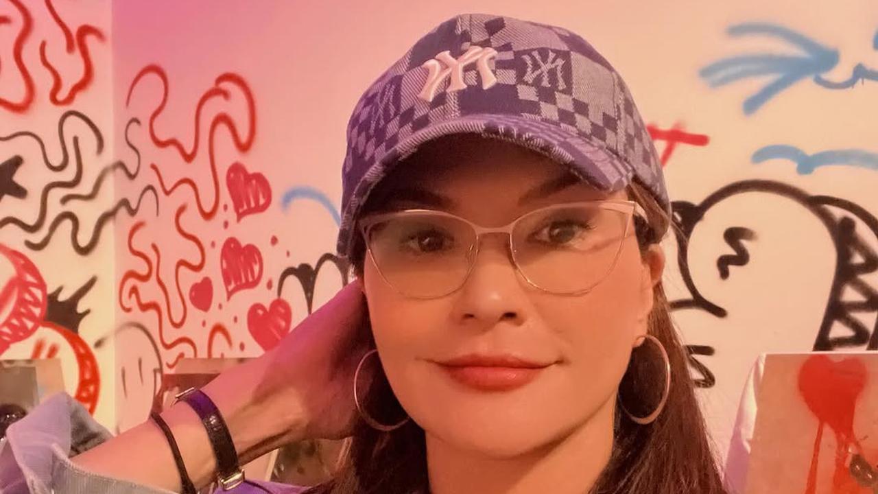 Potret Tamara Bleszynski yang Tetap Tampil Stunning di Usia 50 Tahun, Awet Muda Bak 'Vampir'
