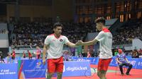 Ganda putra Pramudya Kusumawardana/Yeremia Erich Yoche Yacob Rambitan mengalahkan pasangan Kamboja Heng Mengleap/Yam Samnang pada perempat final beregu putra bulu tangkis SEA Games 2021 Vietnam di Bac Giang Gymnasium, Senin (16/5/2022). (foto: PBSI)