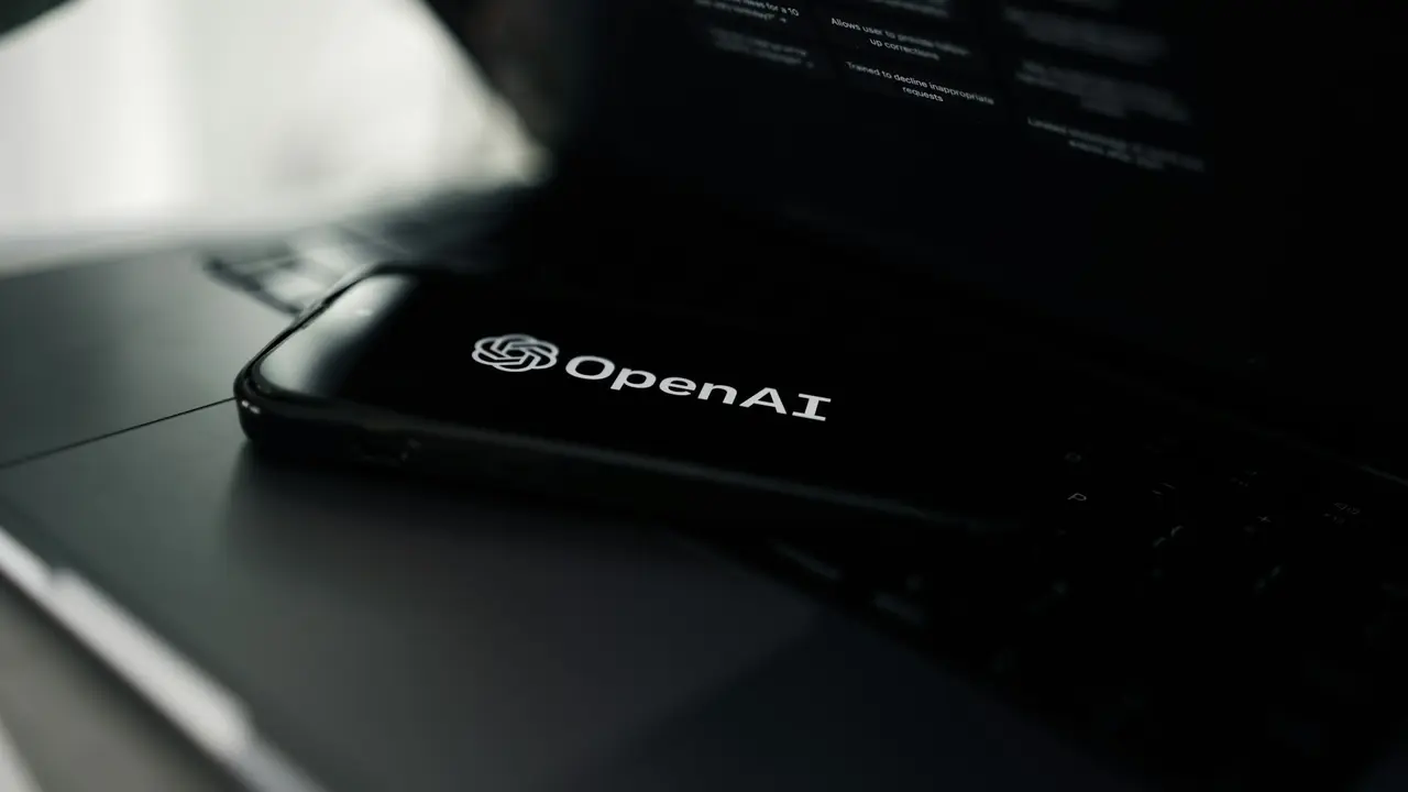 OpenAU. Unsplash/Zac Wolff