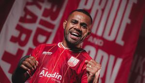 Pemin anyar Persis Solo untuk putaran kedua BRI Super League 2025/2026, Yabes Roni. (Dok. Persis)