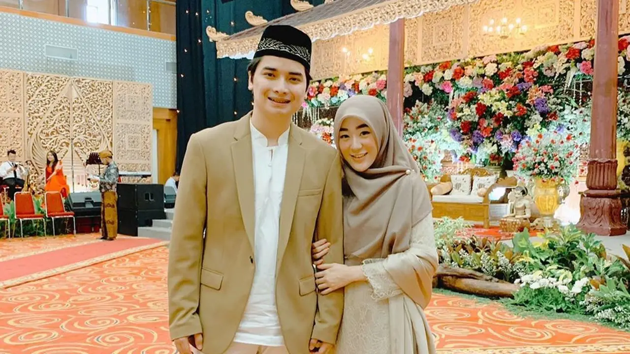Alvin Faiz dan Larissa Chou. (Foto: Instagram @alvin_411)