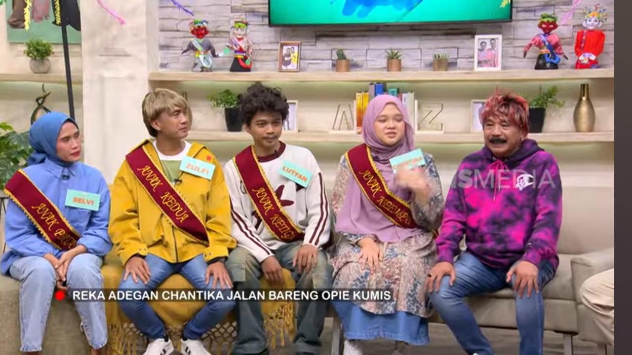 Sempat Punya 4 Istri, Potret Anak-anak Opie Kumis Jarang Tersorot - Berprofesi Pedagang Seblak Hingga Barista
