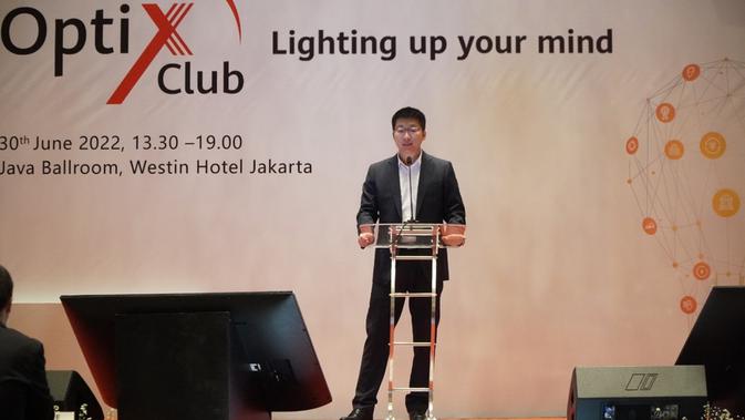 <p>Frank Xu, Director of Enterprise Marketing & Solution Sales Department, Huawei Indonesia dalam pameran OptiX Club di Jakarta. (Doc: Huawei)</p>