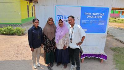 Kisah Ragaia Sosir Menguatkan Ekonomi Keluarga dan Perempuan Kampung Arar bersama PNM Mekaar