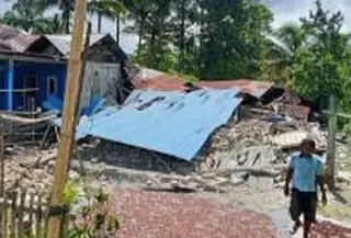 Kerusakan rumah warga akibat gempa yang mengguncang Kabupaten Sigi, Sulawesi Tengah, Selasa (16/6/2026). (Foto: BPBD Kabupaten Sigi)