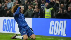 Berkat hasil ini, Chelsea berhak naik ke peringkat empat klasemen dengan poin 40, menggeser Man City dan Newcastle. Sementara itu, Wolves kini menduduki peringkat 17 dengan poin 16. (AP Photo/Kin Cheung)
