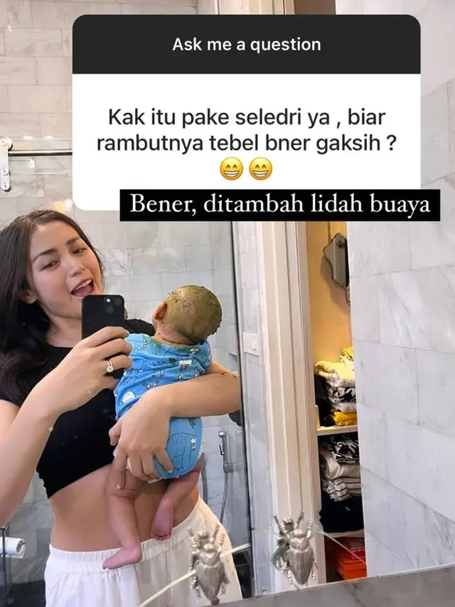 Jessica Iskandar dan baby Don. (Foto: Instagram Stories @inijedar)