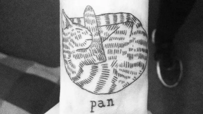 [Bintang] Tato kucing