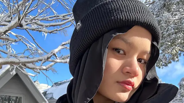 Potret Kayla Aisha Anak Arie Untung dan Fenita Arie. (instagram/kaylaeeshya)