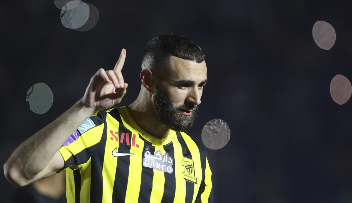 Benzema resmi diikat Al Ittihad dengan kontrak sampai 2025, yang disertai opsi perpanjangan setahun. (AP Photo)