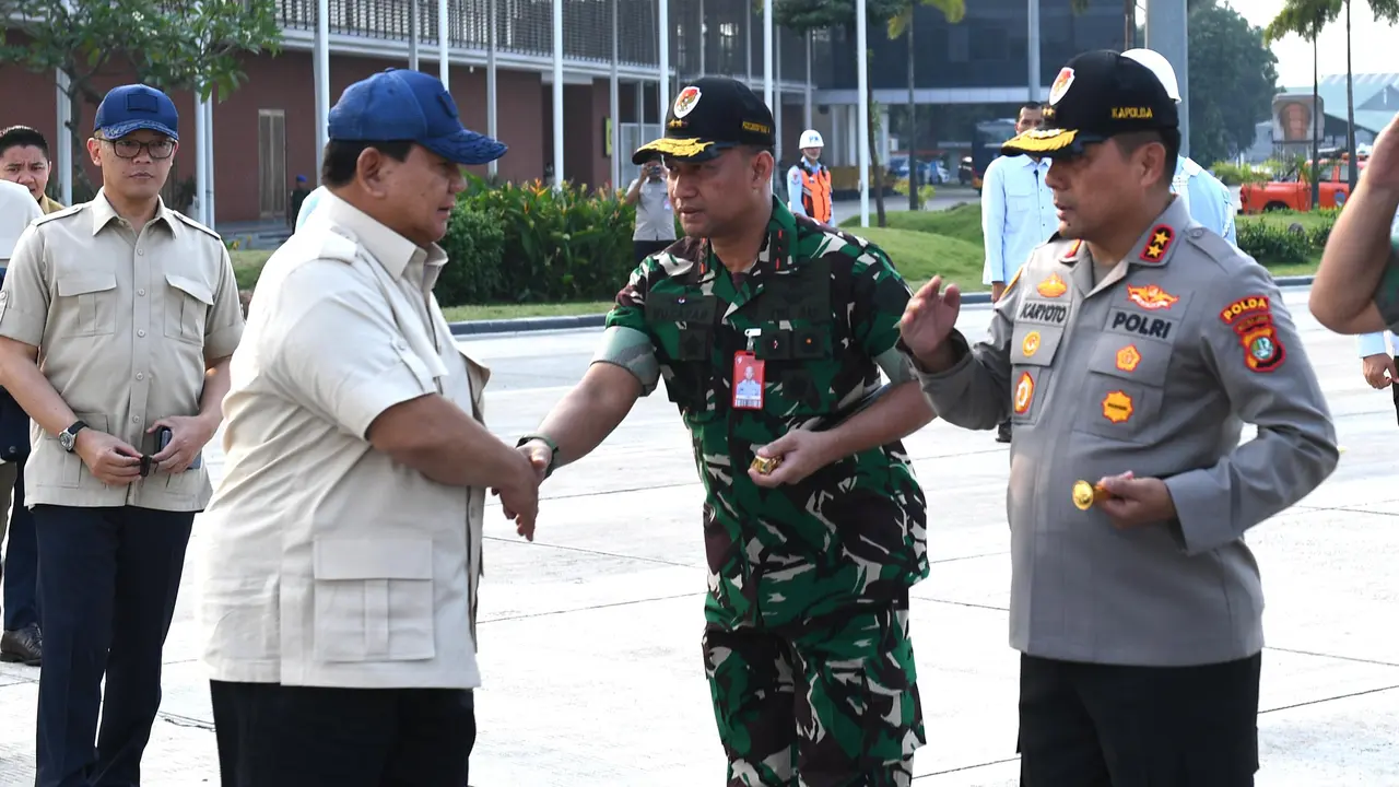 Presiden Prabowo Subianto bertolak menuju Provinsi Jawa Tengah dalam rangka kunjungan kerja pada Minggu sore (20/7/2025).