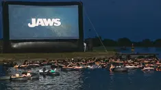 Para pecinta film selalu tidak pernah kehabisan ide untuk menonton kembali film favorit mereka. Seperti sensasi yang didapat ketika nonton film berikut ini.