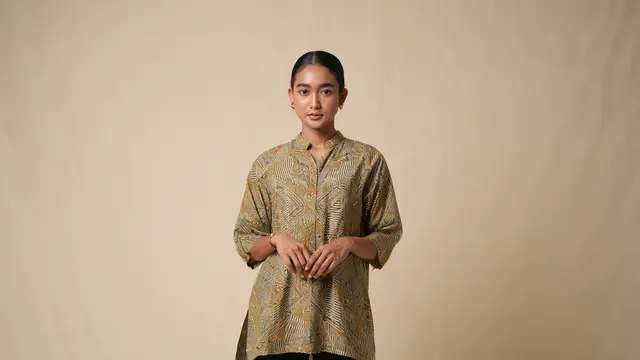 Model Baju Batik Atasan Modern Simple