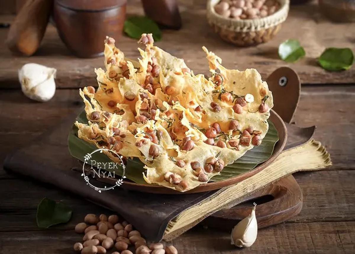 8 Resep Peyek Kacang Super Renyah yang Gurih dan Tahan Lama