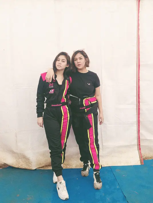 (Instagram/vaneshaass)