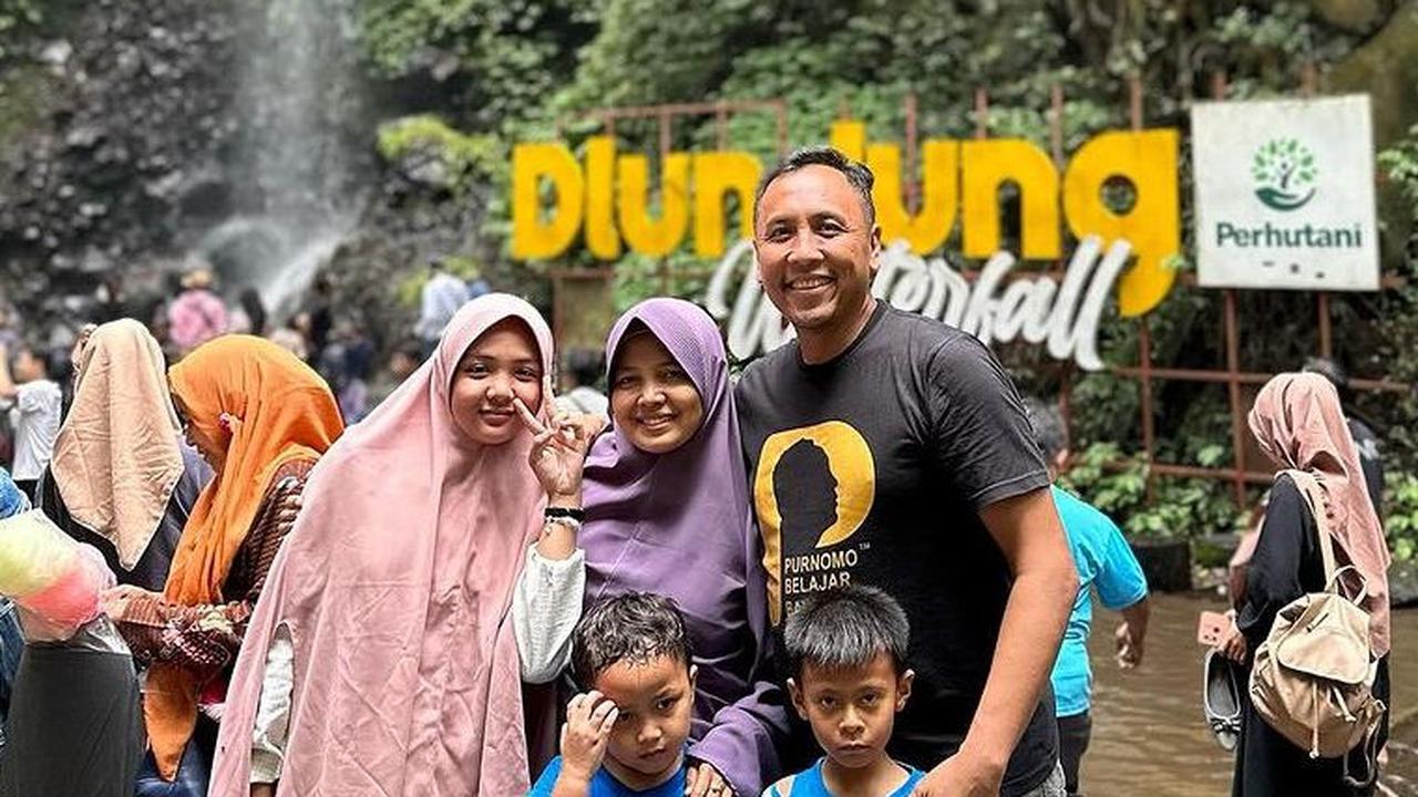 Sering Mengurusi ODGJ, Potret Semringah Polisi Baik Saat Liburan Bersama Keluarga 'Adem Banget Mendekat Air Terjun