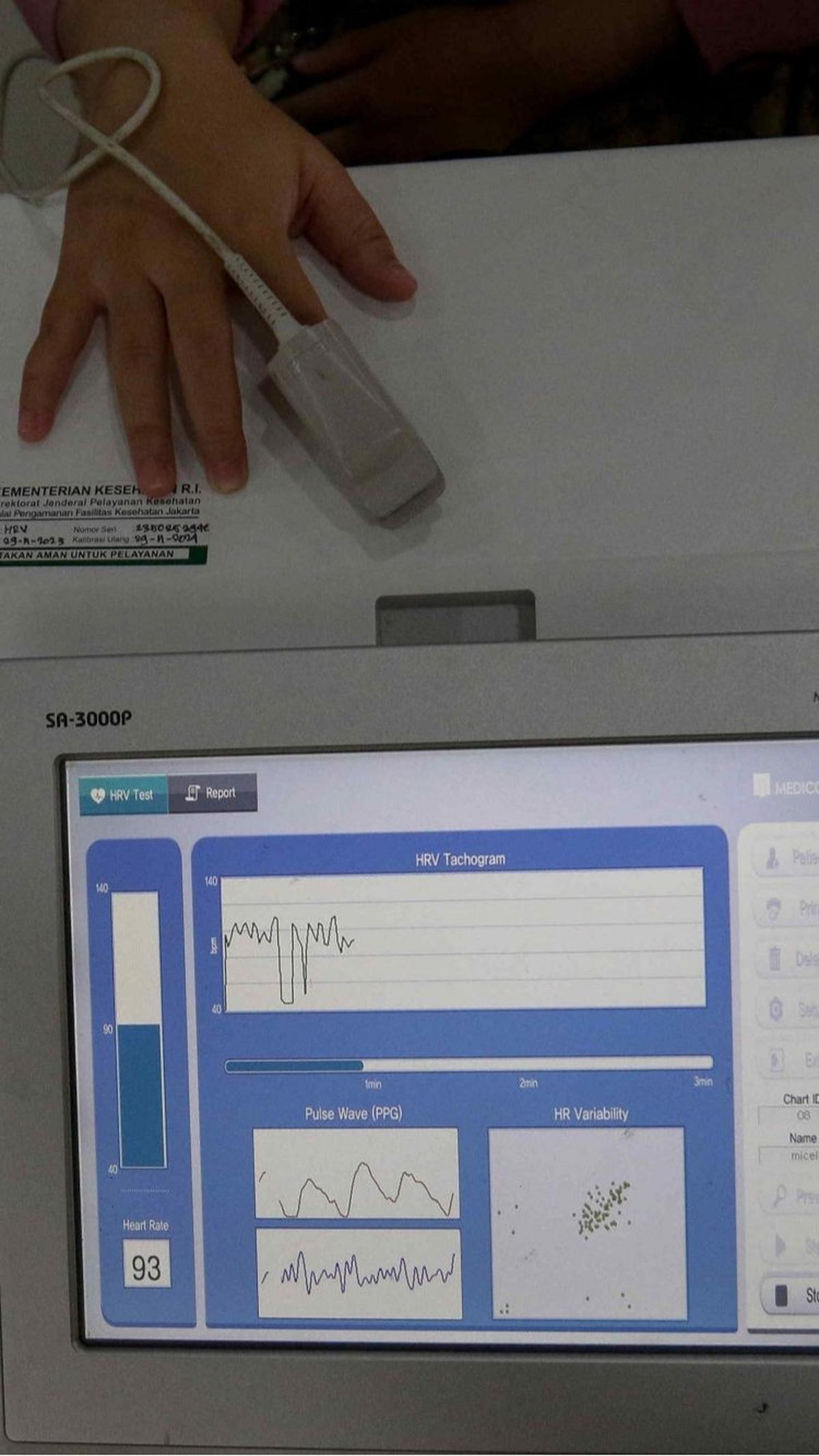 Tes dan layanan konsultasi gratis ini diberikan untuk petugas kelompok penyelenggara pemungutan suara (KPPS), peserta pemilu, dan masyarakat umum. Foto: Liputan6.com / Herman Zakharia