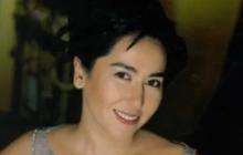 Anggun Dan Cantiknya Kartika Soekarno dengan Busana Bernuansa Biru