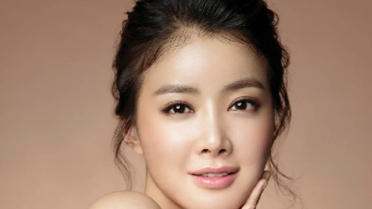 Lee Si Young