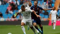 Eden Hazard akhirnya menjalani debutnya bersama Real Madrid pada turnamen resmi, saat bersua Levante dalam laga laga pekan keempat La Liga Spanyol, di Santiago Bernabeu, Sabtu (14/9/2019). (AP Photo/Bernat Armangue)