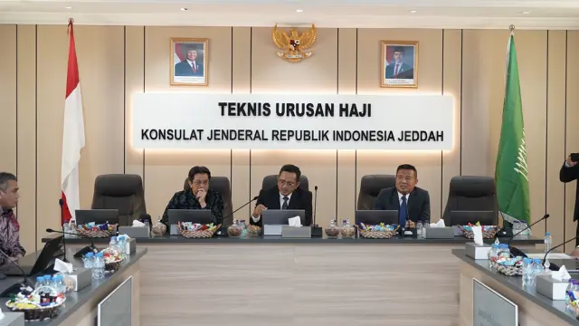 RI Mulai Teken Kontrak Layanan Haji 2025 di Saudi, Target Rampung Sebelum 14 Februari