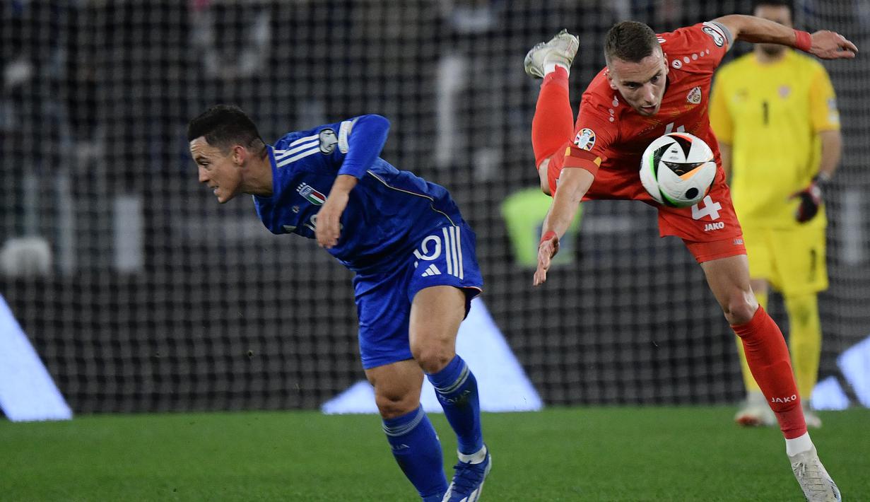 Kedua tim akan bertemu pekan depan demi menentukan siapa yang lolos langsung ke Euro 2024. (Filippo MONTEFORTE / AFP)