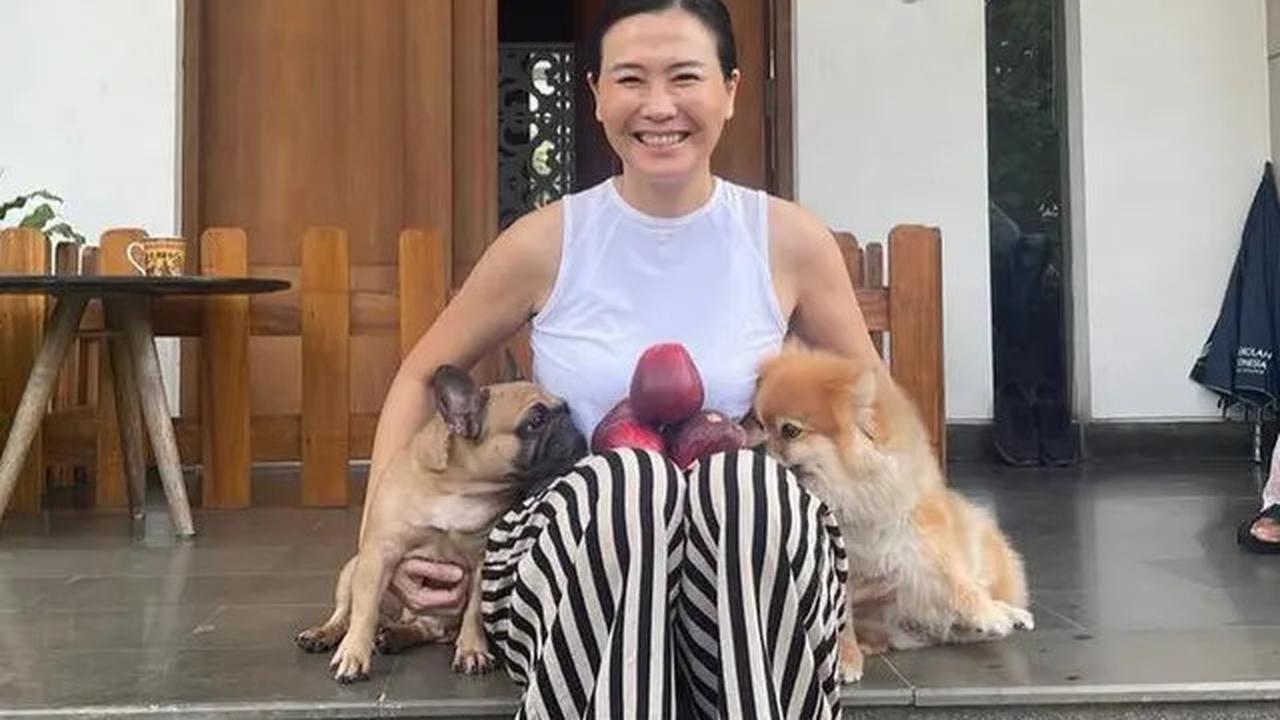 8 Potret Terbaru Veronica Tan, Mantan Istri Ahok yang Diundang Prabowo Bakal Calon Menteri Pemerintahan Baru