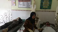 Salah satu korban sengatan lebah beracun di Gunung Penanggungan sempat mendengar teriakan minta tolong sebelum diserang. (Liputan6.com/Dian Kurniawan)