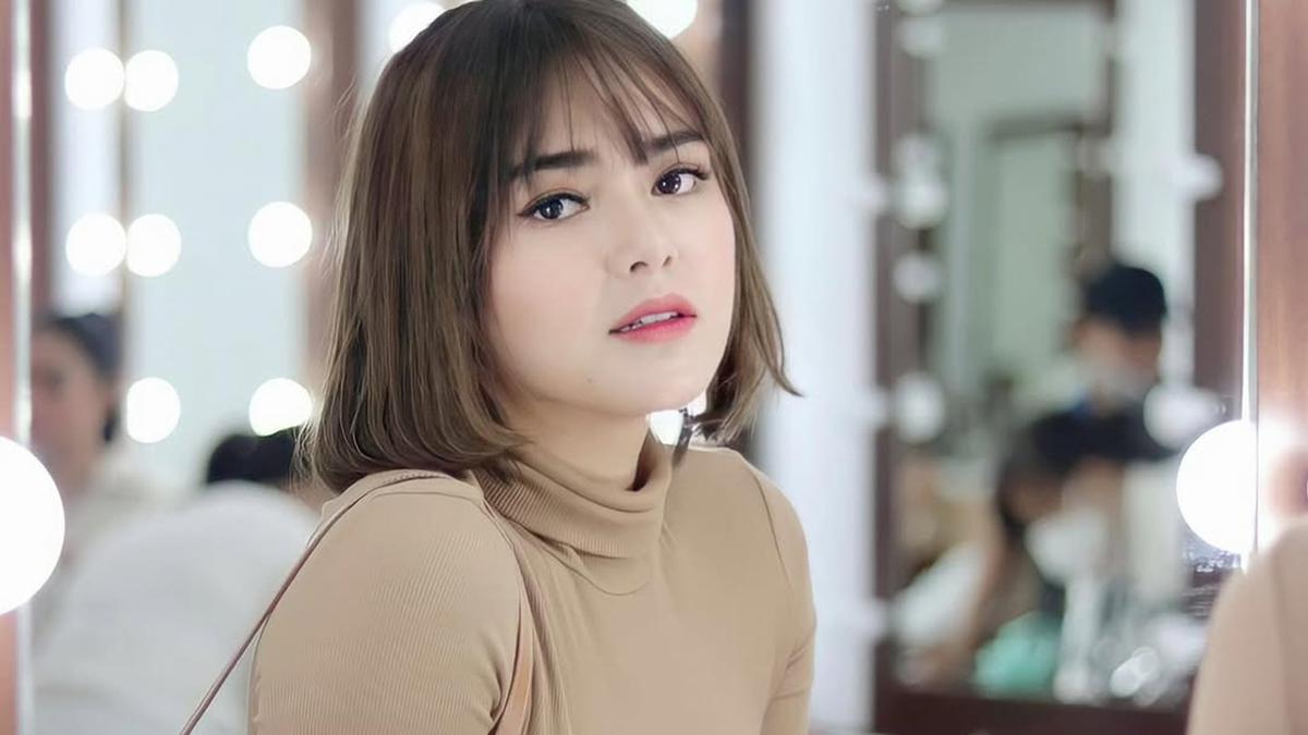 7 Gaya Kasual Amanda Manopo yang Nyaman Dipakai di Rumah dan Liburan, Stylish