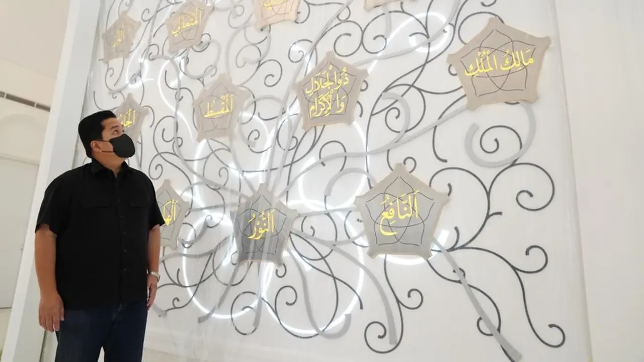 Menteri BUMN Erick Thohir di Masjid At-Thohir, Depok. (Dok BUMN)
