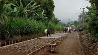 Viral Penjual Bakso Perbaiki Jalan Dusun di Malang Pakai Uang Pribadi, Biayanya Tembus Rp1,7 Miliar