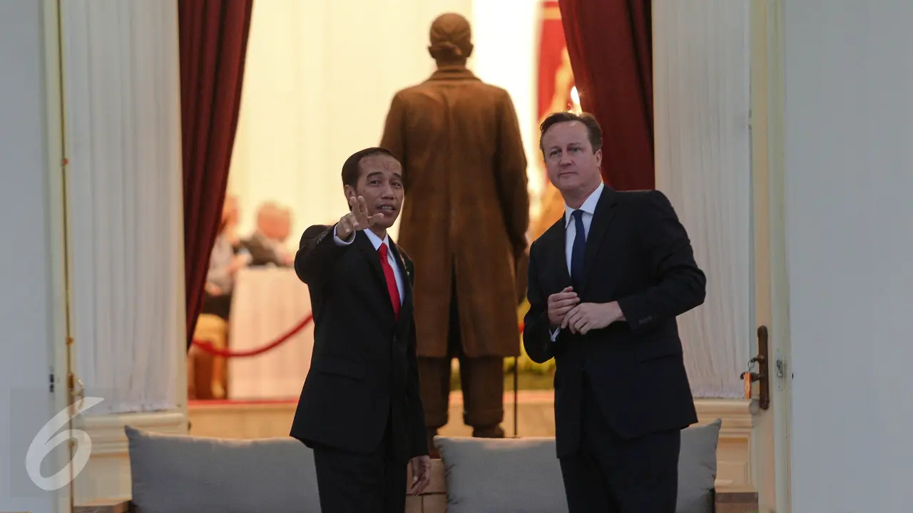 20150727-Keakraban Jokowi dan PM Inggris David Cameron di Istana Negara-Jakarta-Jokowi dan PM Inggris David Cameron 1