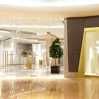 Suguhkan kemewahan, Jade Jakarta gabungkan fashion dan art. (Foto: Jade)