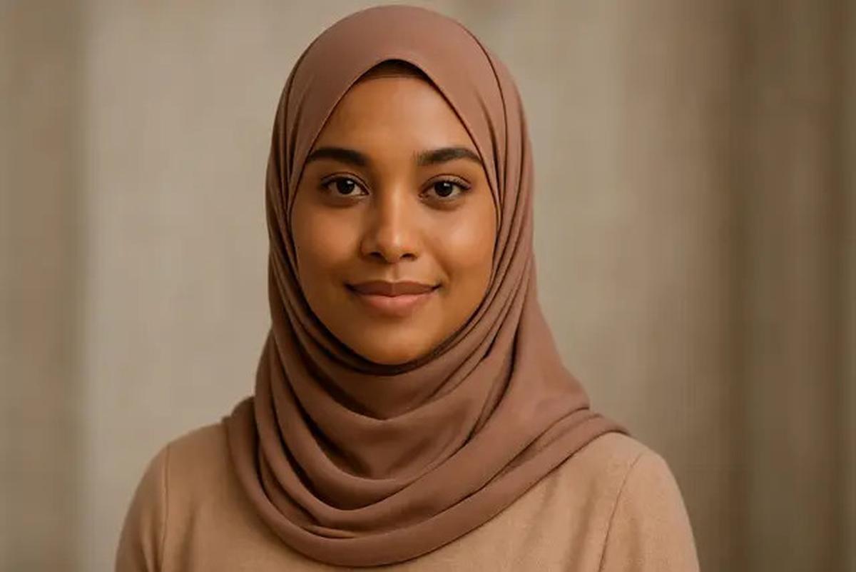 9 Rekomendasi Warna Hijab untuk Lebaran Haji 2025 bagi Kulit Sawo Matang, Wajah Tampak Cerah Natural