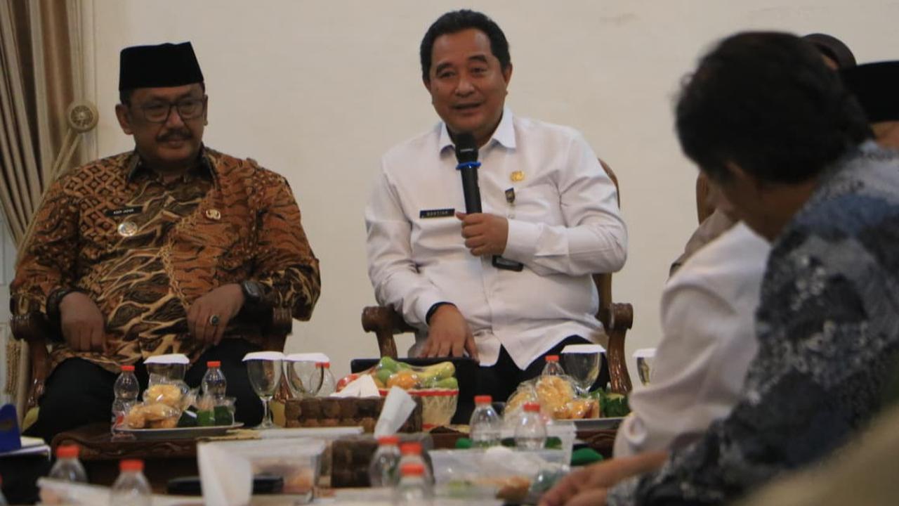 Dirjen Bahtiar Minta Forkopimda Plus Sukabumi Diaktifkan Demi Pelayanan Publik