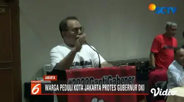 Puluhan warga atas nama Warga Peduli Kota Jakarta deklarasikan tagar 2022 ganti gabener pada hari ulang tahun Jakarta.