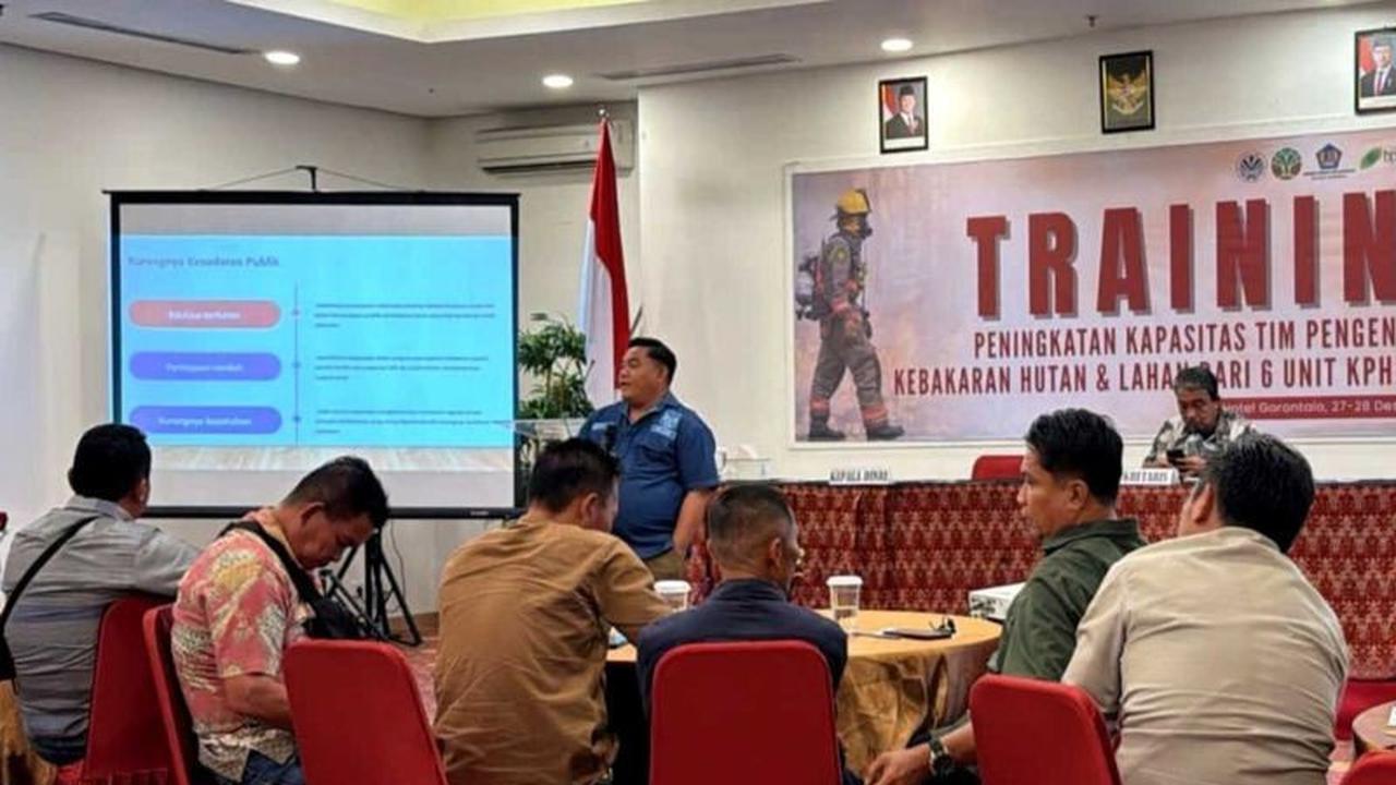 DLHK Gorontalo Tingkatkan Keterampilan Tim Pengendalian Karhutla Gorontalo