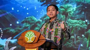 Raja Juli Bungkam Ditanya SGD 2.000 Hilang dari Amplop Bupati Kuansing