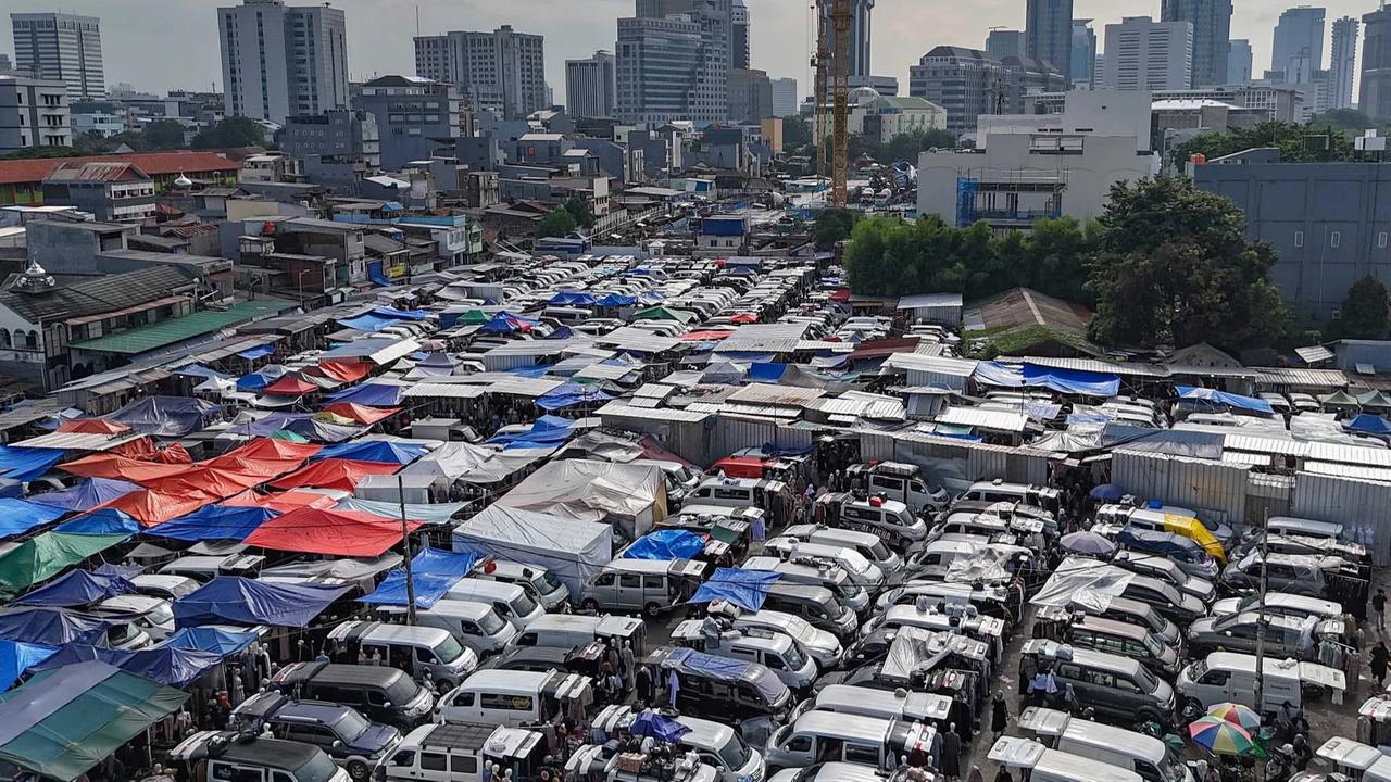 FOTO; Pasar Tasik Cideng ,  Alternatif Berburu Busana Muslim Menjelang Lebaran