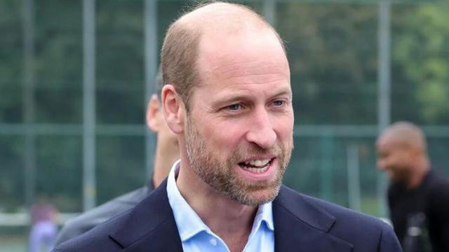 Pangeran William menunjukkan keterampilannya