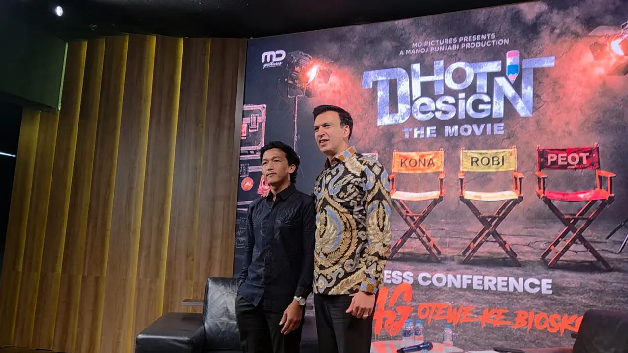 Pak Bandhot dan Manoj Punjabi dalam konferensi pers film live action Dhot Design. (Ratnaning Asih/ Liputan6.com)
