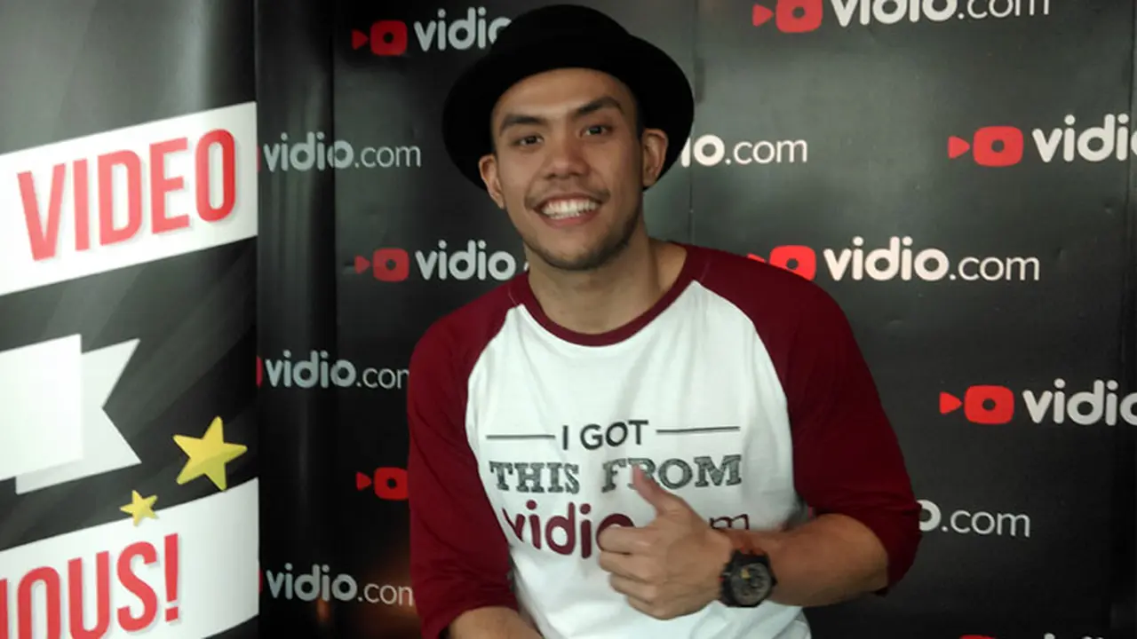 Perkenalkan Eros Tjokro, Juara Tiga Music Video Contest