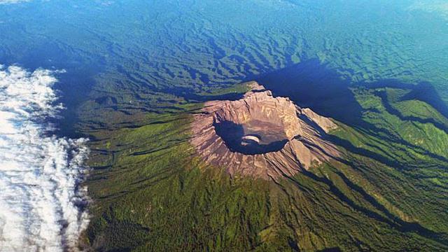 Unduh 72 Koleksi Gambar Gunung Raung Terbaik HD