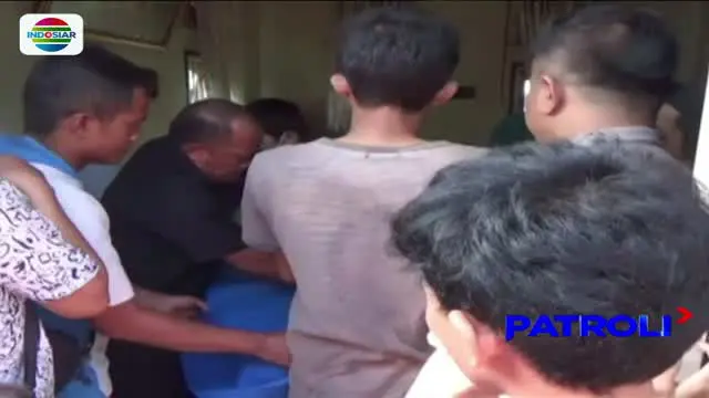 Cekcok dengan Tetangga, Pria di Jambi Tewas Ditikam di Perut dan Dada