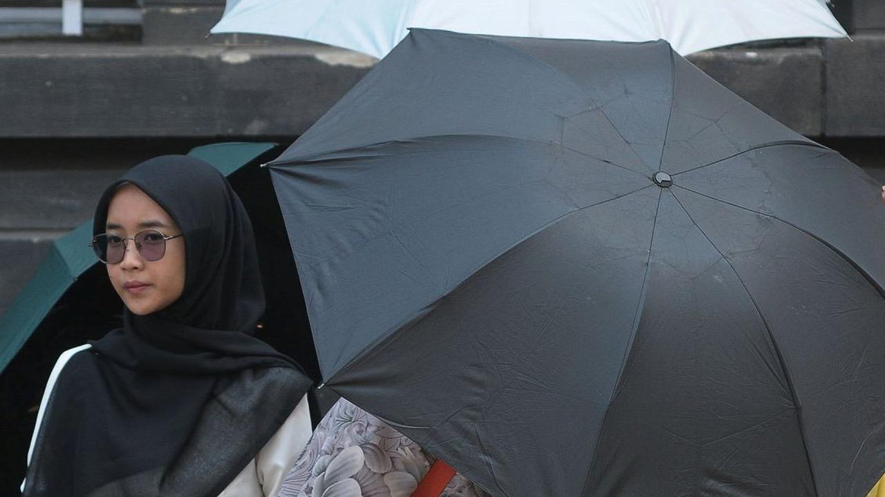 Kawasan tersebut menjadi salah satu tempat favorit untuk mengisi liburan Lebaran Idulfitri pada 3 Syawal 1445 Hijriah ini. Foto: merdeka.com / Imam Buhori