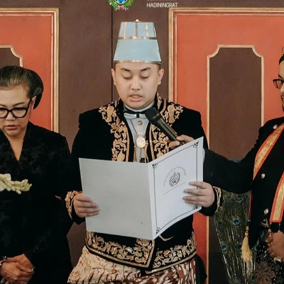 Beredar Kabar Undangan Penobatan KGPH Purboyo Pengganti Pakubuwono XIII, Ini Kata GKR Timoer Rumbay