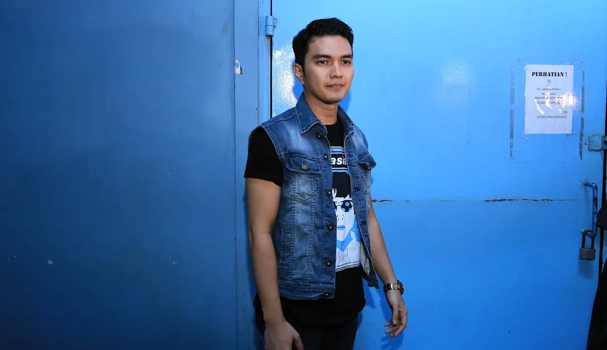 Aldi Taher yang juga sebagai survivor kanker berusaha ikhlas dengan rumah tangga yang sedang dihadapi. Baginya, kemelut dalam rumah tangga itu bagian dari ujian yang harus di lewati. (Deki Prayoga/Bintang.com)