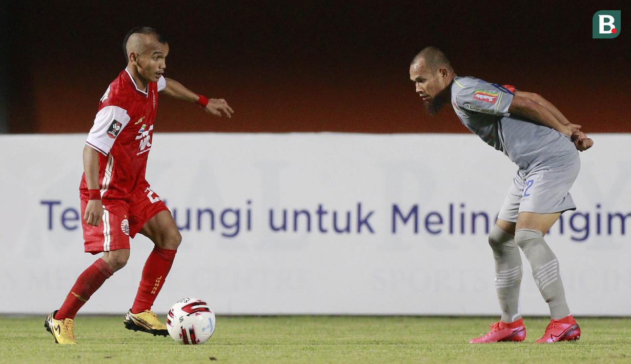 Meski kerap turun sebagai pemain pengganti, penampilan luar biasa Riko Simanjuntak di sisi sayap tidak bisa dibantah lagi. Lebih sering beroperasi di sektor sayap kanan, Riko tercatat berhasil mencetak empat assist dan satu gol selama Piala Menpora 2021. (Foto: Bola.com/M. Iqbal Ichsan)